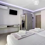 Dionysia S8 Apartmán