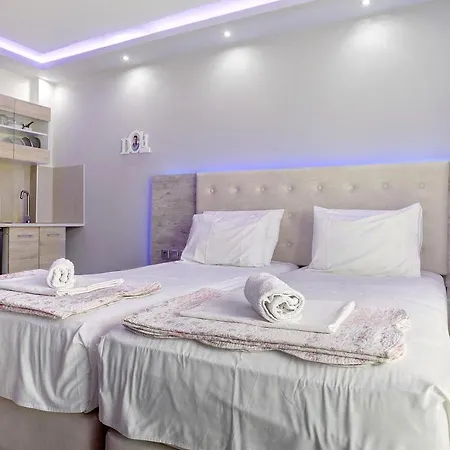 Dionysia S8 Apartmán *