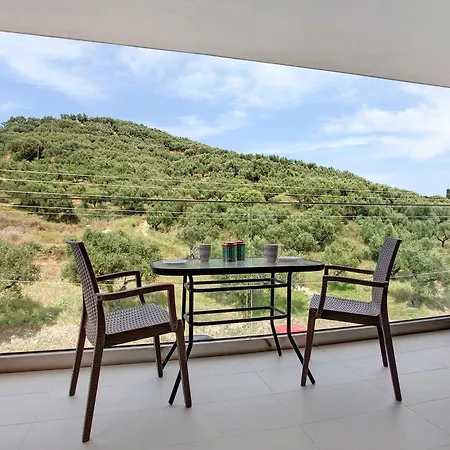 Apartmán Dionysia S8 *