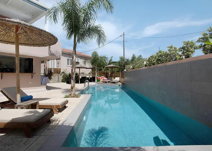 Dionysia S8 * Аликанас